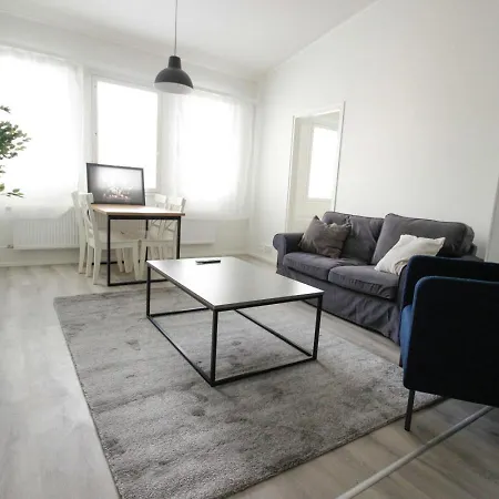 דירה And Spacious For 3