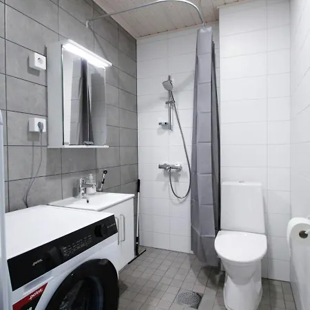 And Spacious For 3 דירה